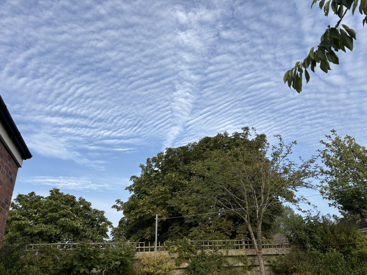 A herringbone of Cirrocumulus Cloud over Gosforth Garden Village this evening