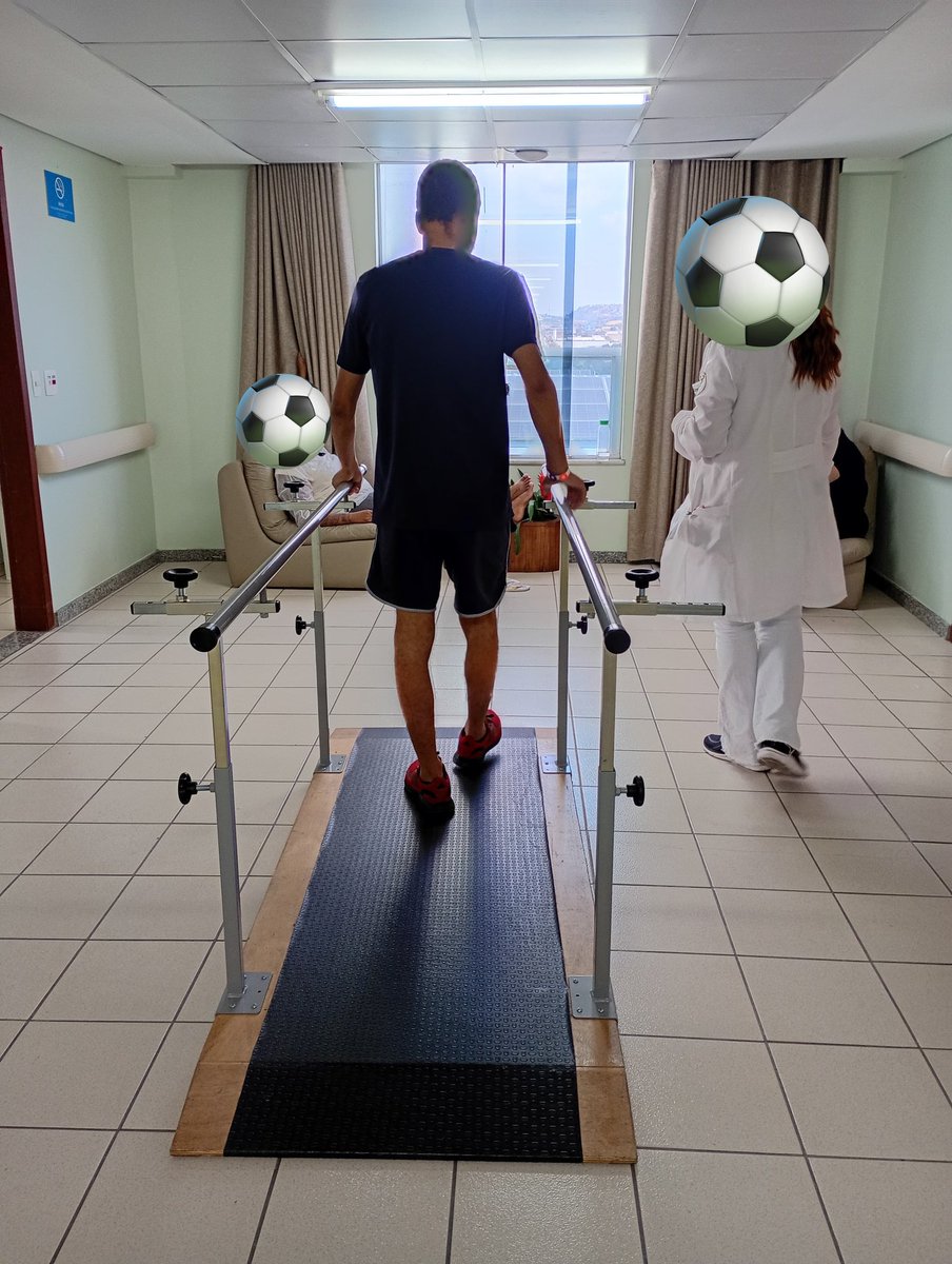 Espero, em breve, estar apto para voltar a ser mais presente aqui.