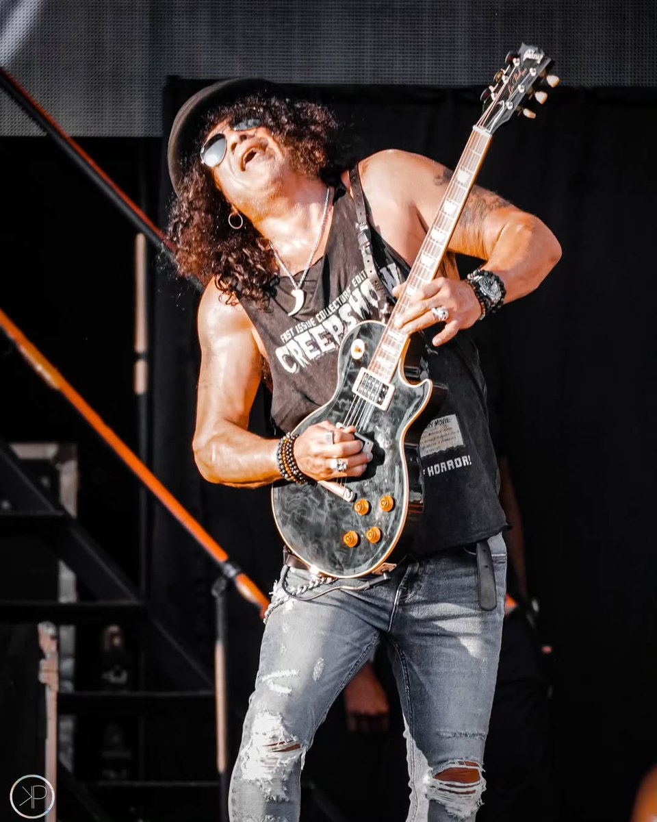 SlashNews1's tweet image. #Slash with Guns N' Roses at Vasil Levski National Stadium, Sofia (Bulgaria) - July 21st
Ph: K Photo
#gnr #gunsnroses #axlrose
