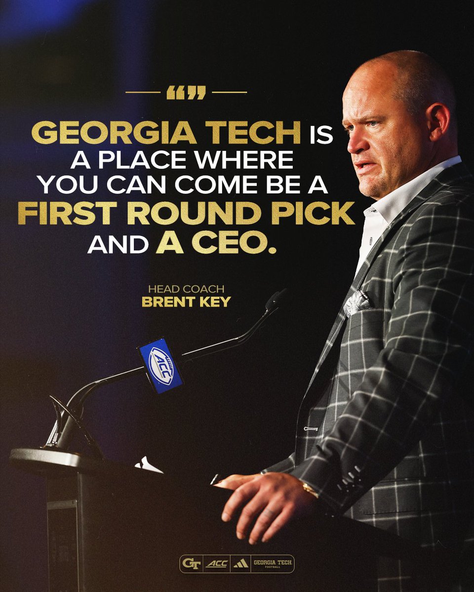 GeorgiaTechFB's tweet image. ππ¨π₯π ππππ§πππ«π.
#StingEm π