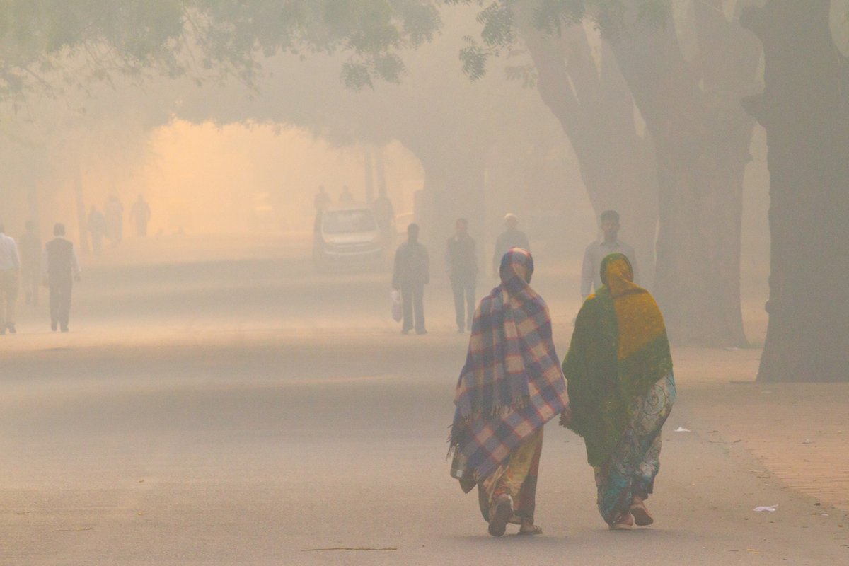 In a new podcast episode, our clean air program director Christa Hasenkopf breaks down why #AirPollution is such a devastating force—especially in the Global South—and what can be done to fight it. 

Listen: epic.uchicago.edu/insights/dr-ch…