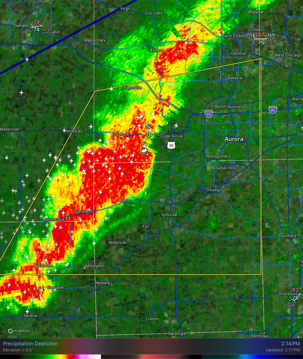 WindyCityWxMan's tweet image. #Chicagoweather
A Severe Thunderstorm WARNING ⚠️ has been issued portions of DeKalb, Kane, Kendall and LaSalle Counties until 3PM
The southern flank of the inbound wind/dewpoint shift continues to build out
Winds to 60mph and jungle level rain possible in this storm
The…