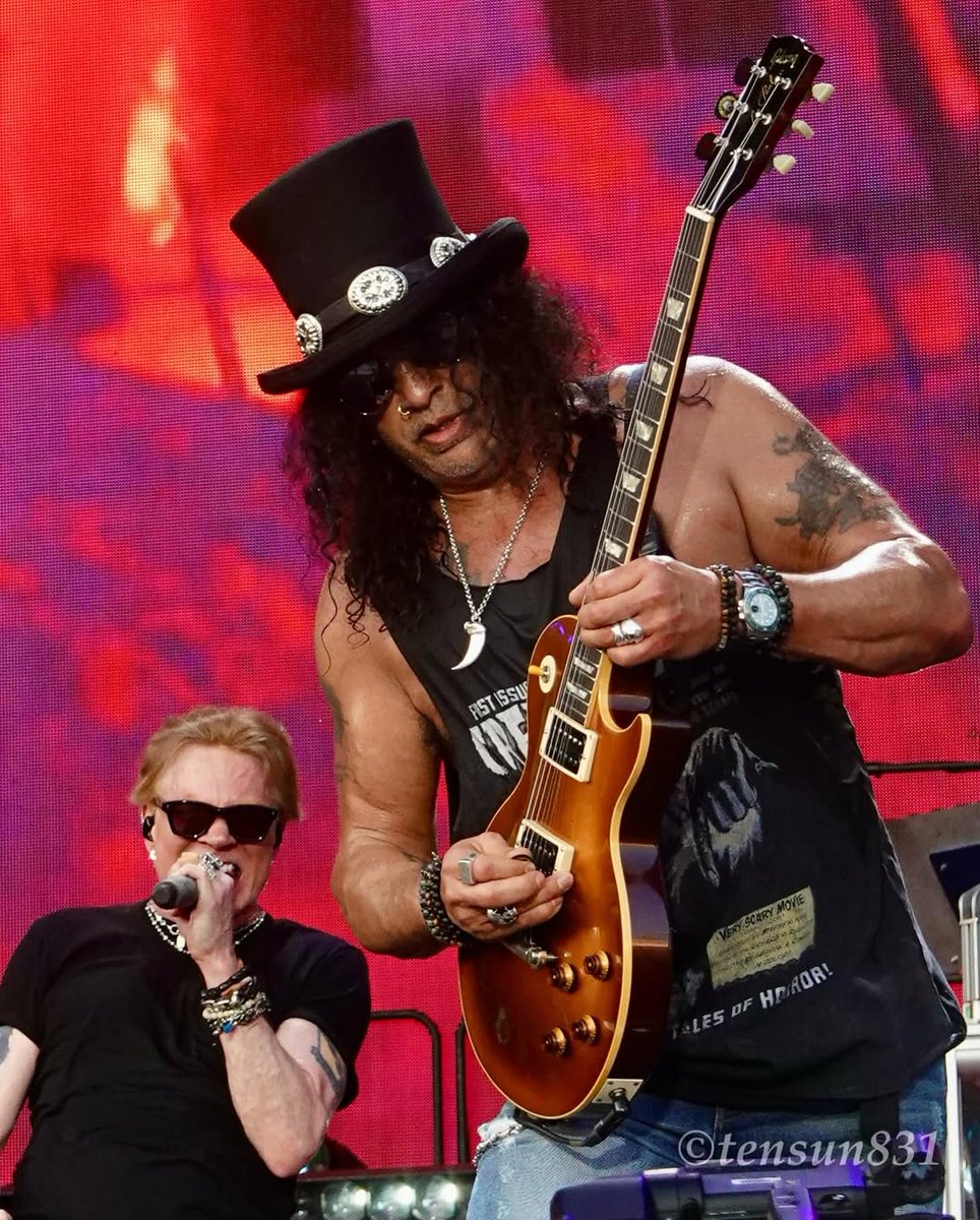 SlashNews1's tweet image. Guns N' Roses at Vasil Levski National Stadium, Sofia (Bulgaria) - July 21st
Ph: Tsukasa Sasaki
#gnr #gunsnroses #axlrose #Slash