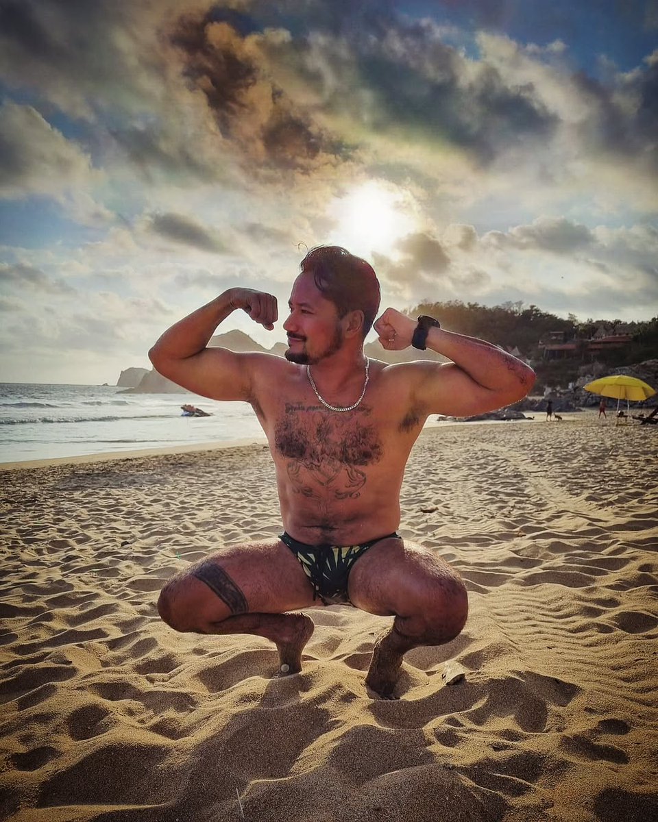 Visita_Zipolite's tweet photo. #Repost del día 🎖️ presentado por #ChizmeCafeBar
⚠️ Foto no actual
👤• faustogilo
🔄️Me urge estar allá.
#tbt🔙📸
.
.
.
.
#tbt ##travelgay #gayadventure #instagay #oaxaca #zipolite #mexico #mexicotravel #photography #instaphoto #travel https://t.co/a19zLwIOK2