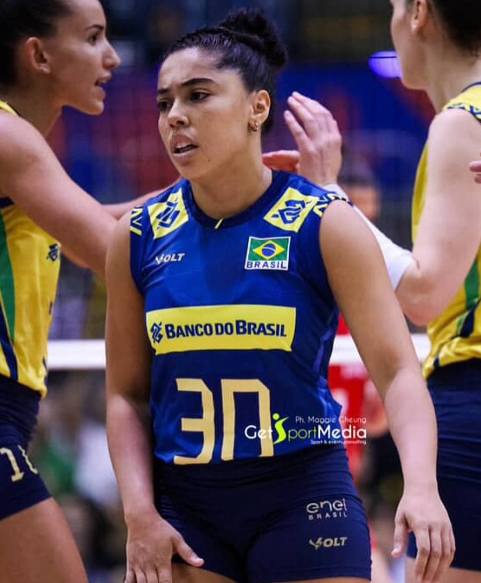 RAM10215's tweet image. 🟡 Marcelle vs Alemanha (3 sets)
• 14 recepções (71% positivas, 36% perfeitas), 1 erro
• 9 defesas