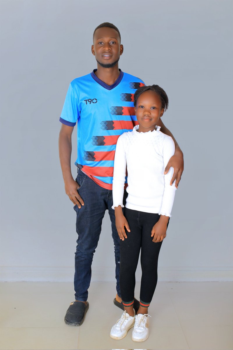 KMarlate's tweet photo. Enjoying wiz little sister ❤❤ https://t.co/2sdDiUL3cU
