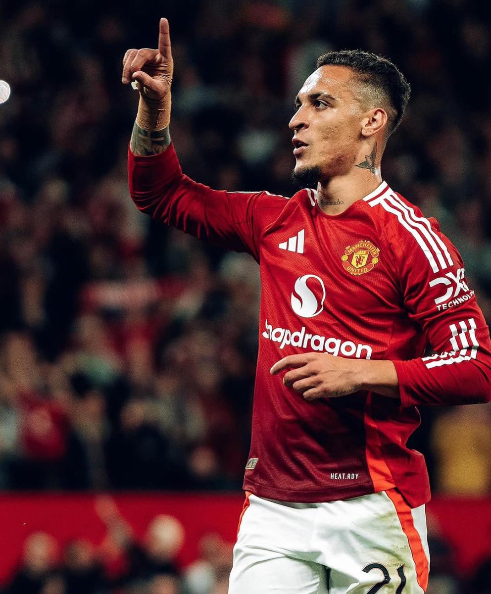 x4do0's tweet image. 🚨🚨🚨🚨🚨🚨🚨🚨🚨
: @KickOffMagazine :
It is now reported that Mohau Nkota's new club, Al-Ettifaq, are weighing up an offer for a current Manchester United star.