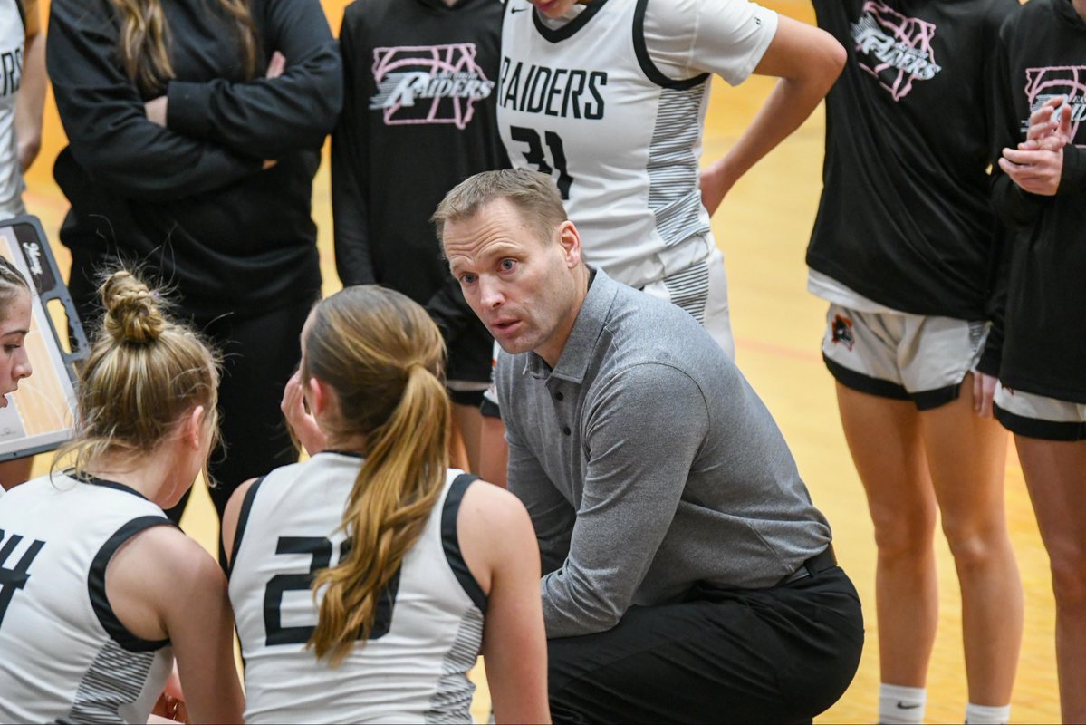 EHS_SCCSD's tweet image. We are exited to announce that Brian Drent will be our new head boys basketball coach pending school board approval!