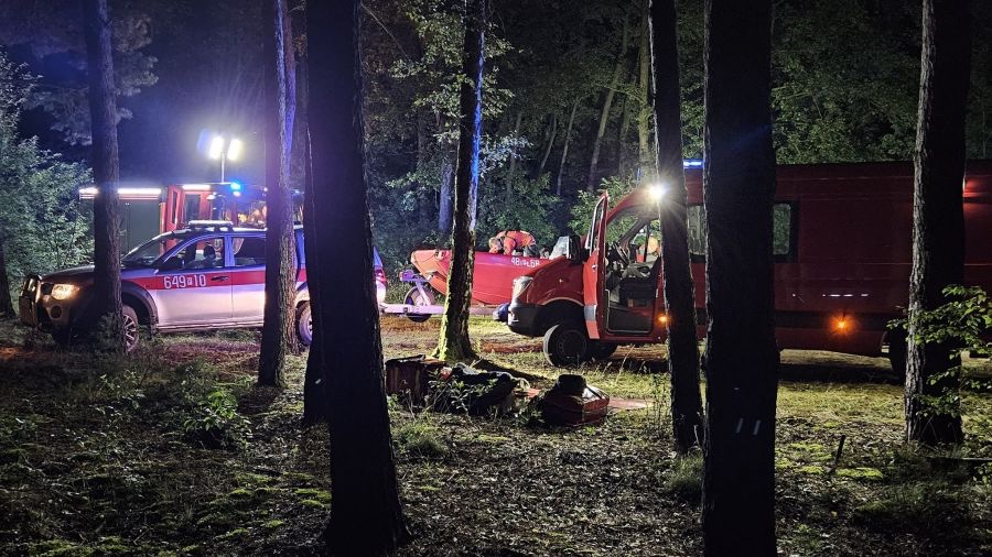 Fastinfoo's tweet image. Prokuratura postawiła zarzuty m.in. nieumyślnego spowodowania śmierci harcerza dla opiekuna i ratownika wodnego po tragicznej śmierci 15-latka na obozie harcerskim.