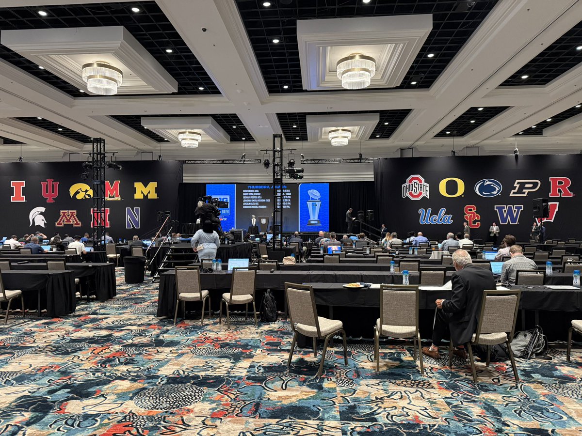 Hello from Big Ten Media Day 👋🏻

Head coach Lincoln Riley will speak to the media shortly.