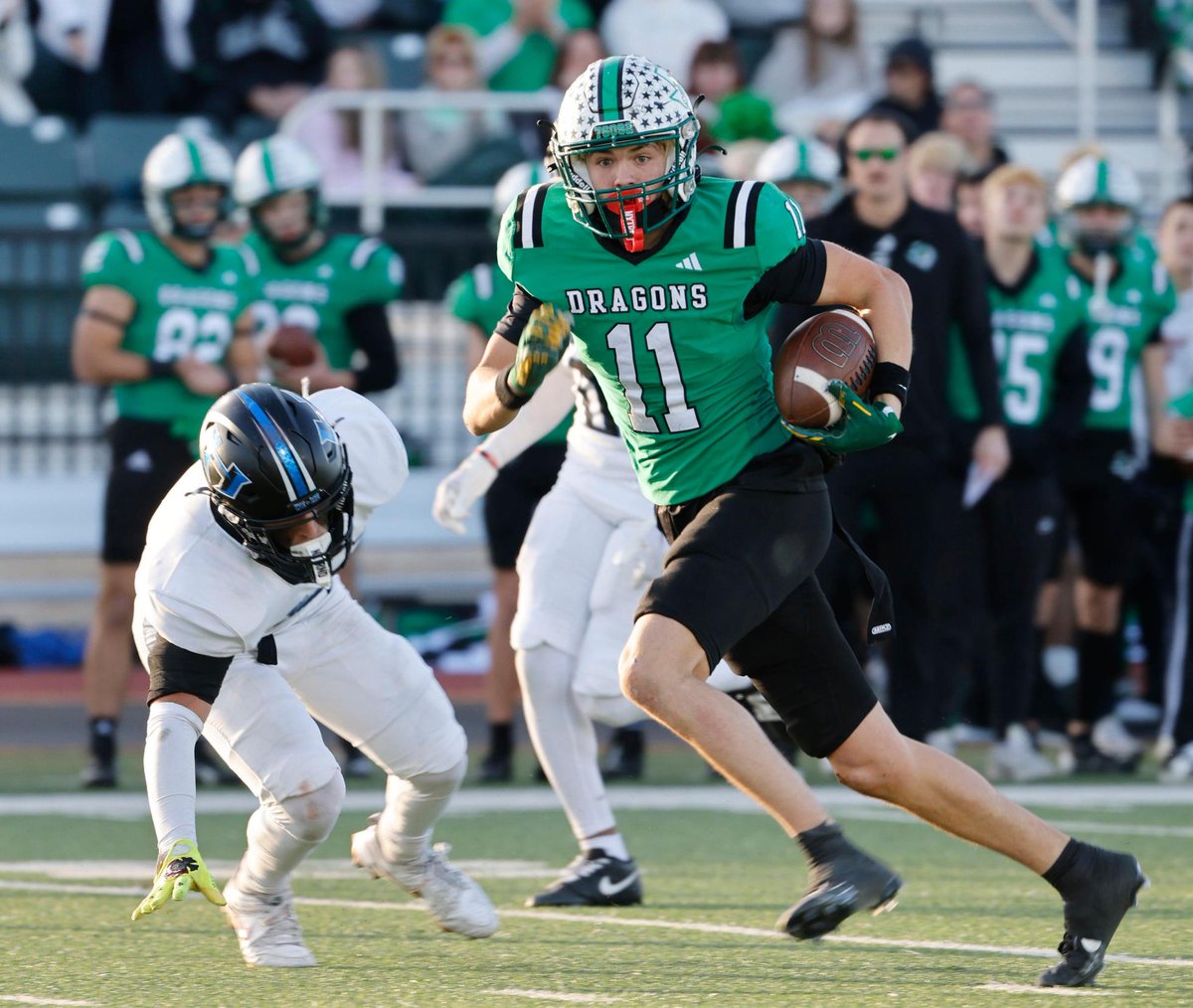 swaggarly's tweet photo. Here we go... Introducing the Star-Telegram's top 15 area WR/TEs to watch in the 2025 season. #TXHSFB

FULL TOP 15: https://t.co/8xEXTaiP4B https://t.co/RXmOW6nX7K
