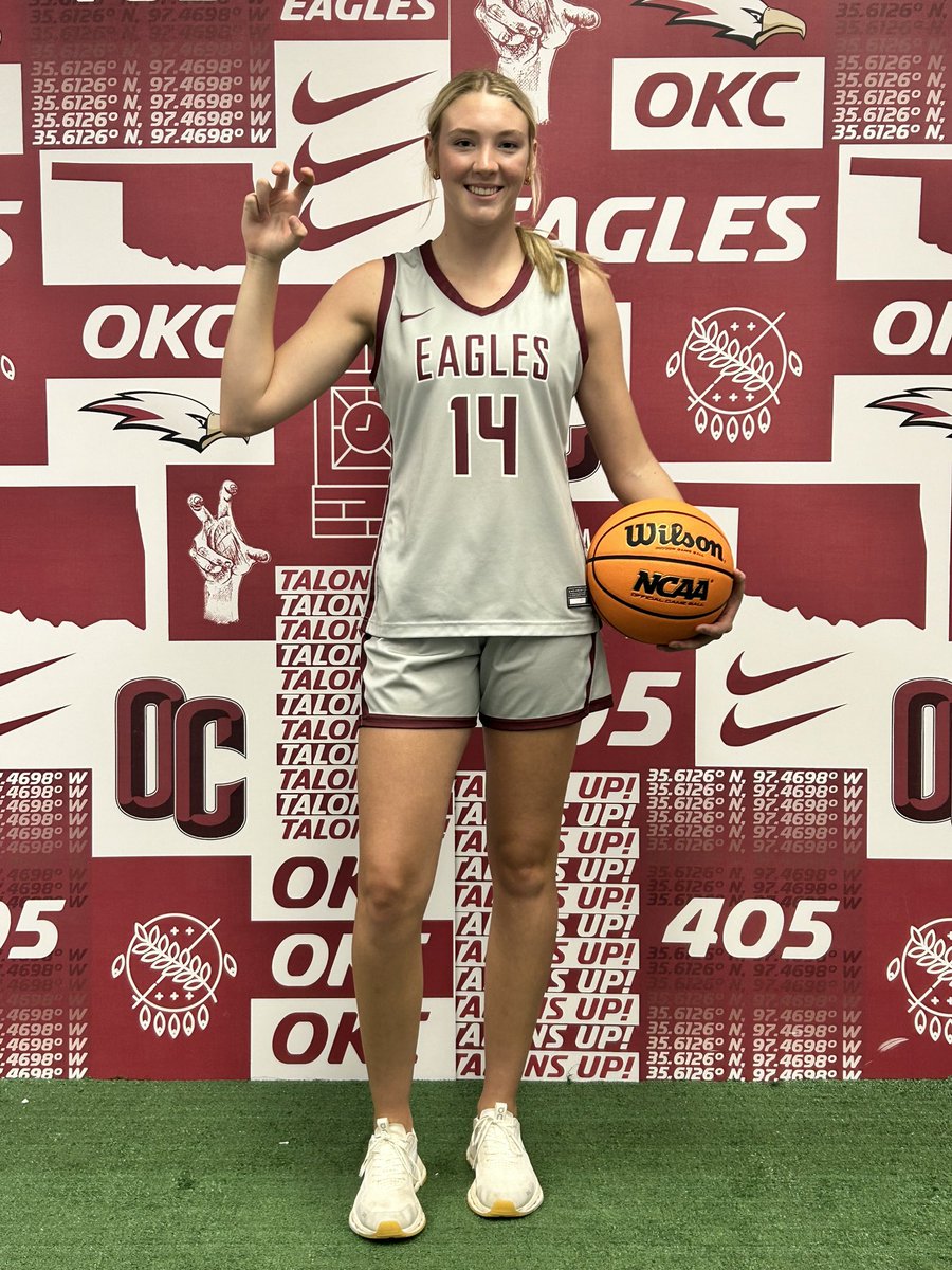 lyndlea_n's tweet photo. After a great visit at @OC_WBB , I am excited to announce that I have received an offer to continue my athletic and academic career! Thank you @CoachMRB4 for believing in me! https://t.co/j6O3xLkDsM