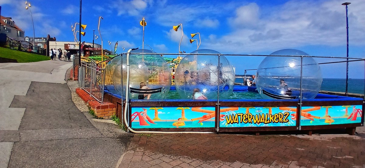 CazCutts1's tweet image. Had a fantastic day out in Bridlington today. Fish and chips then out to sea in the pirate boat. A visit to lovely Sewerby Hall zoo and gardens. So much to see and do there