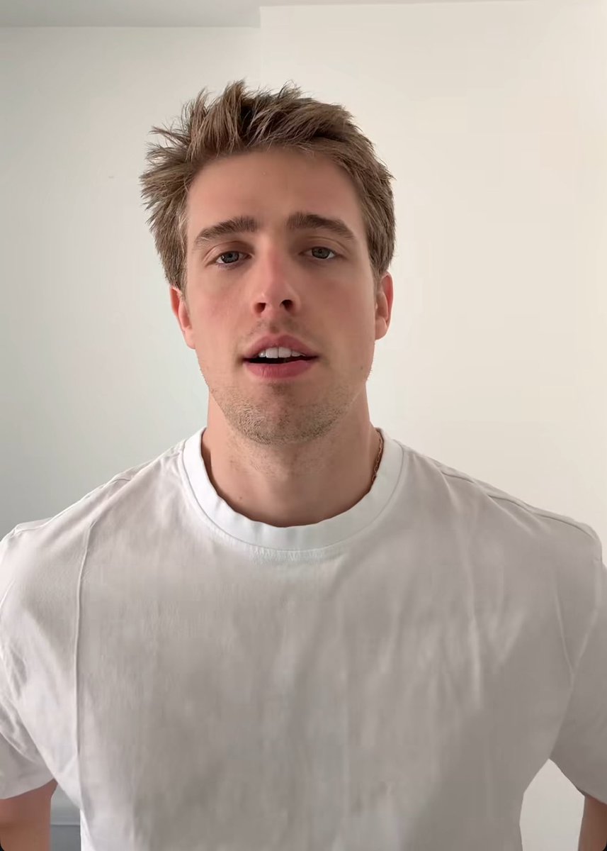 Pra mim esse é o homem mais lindo do Brasil !