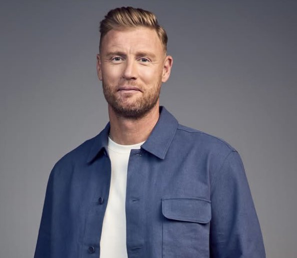 MANCTHEATRICAL's tweet photo. Mon Oct 6th - an evening with #FREDDIEFLINTOFF @PalaceAndOpera - The last time he was on this stage was in the Musical #FATFRIENDS in 2018 &amp; Freddie vowed to never sing again! What you will get is a lot of Chat from this cricketing great https://t.co/TQ5s93KcrP - @MANCTHEATRICAL https://t.co/XmFcvYkFpG