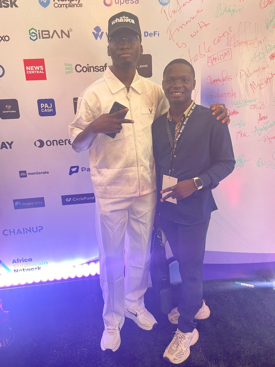 adeolalasisi6's tweet image. I am happy to represent @Wurana01 at first @afristablecoin summit in Africa 👑
I was able to connect with tons of builders and friends from @SuperteamNG and other chains .
I was also able to connect with @ayoolatosinn and @influencerandy
I got massive Alphas💜🍷