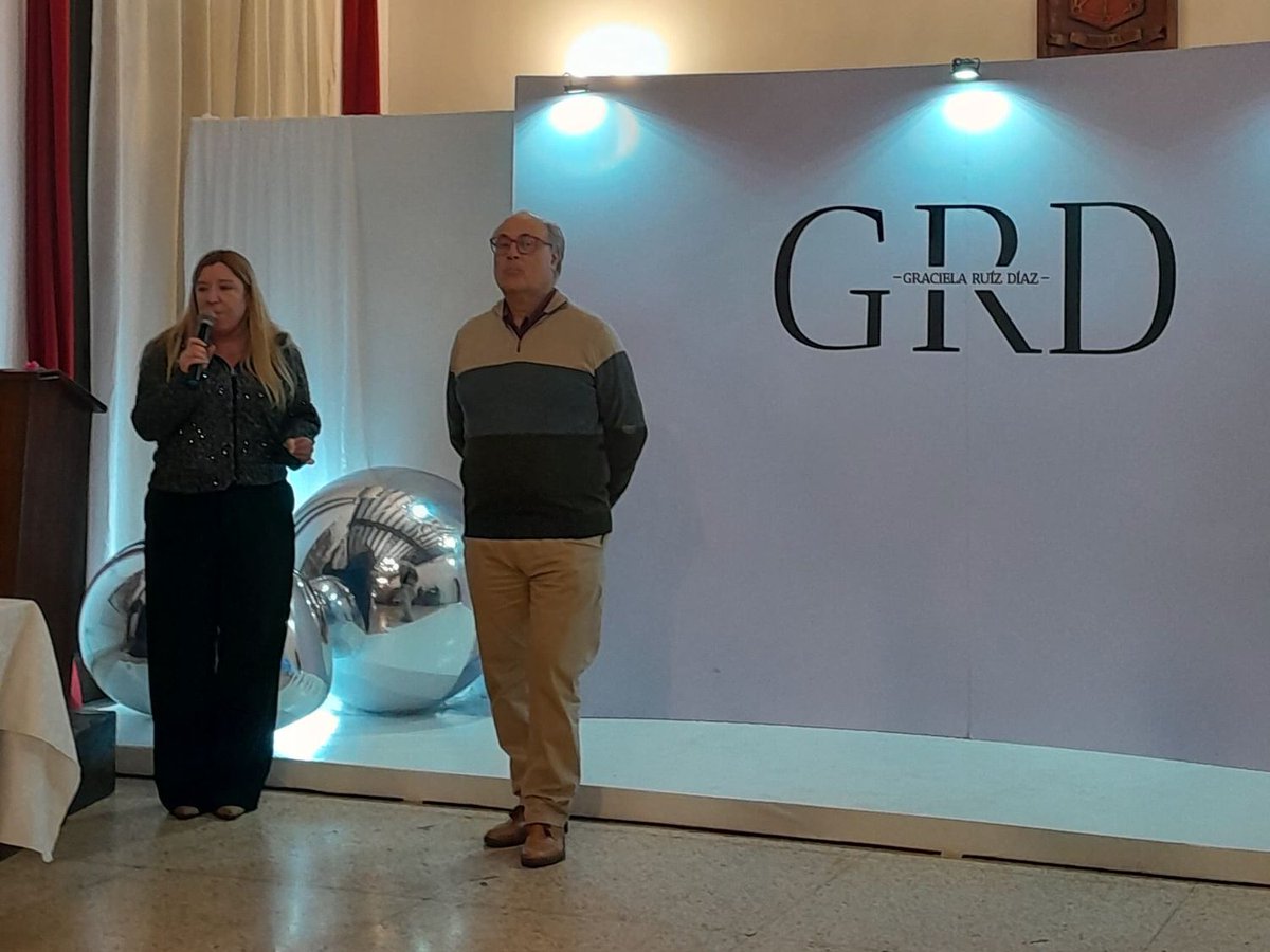Newstadok's tweet image. 🚨🟢 HISTÓRICO: PREVENCIÓN DEL GROOMING EN UN DESFILE DE MODA INFANTIL
🔸 La pasarela infantil que rompió moldes: desfile y charla sobre salud.
🖋️ Por Dr. Adrián Rosa.
🔗 newstad.com.ar/la-prevencion-…