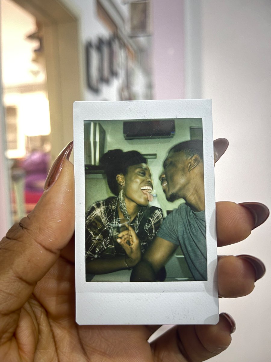 UzoamakaPower's tweet image. 1. 2020.
Andrew x Uzoamaka.
2. 2025.
Zion x Omasilu.
@andrewbuntinggh
thank you for being the calm to my chaos.
saturday looks sexy af. #ZionlovesOma
