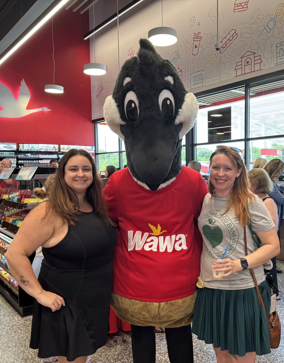 KyGCSA's tweet photo. It's official! @Wawa has opened in Kentucky in Louisville. Welcome! https://t.co/fsYtbvKDRB