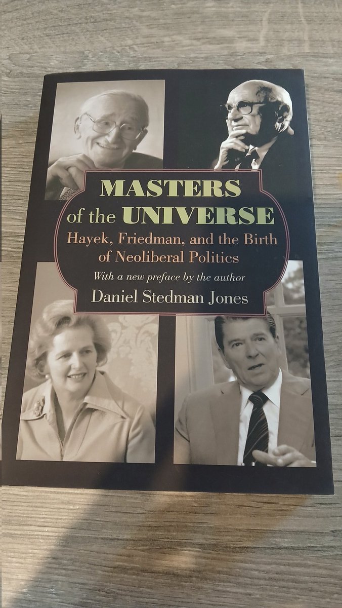 Williamgallus's tweet image. Know the enemy. I've been planning to read this for a while. But writing a paper on central banks/bonds/currency with @wbmosler inspired me to dig it out. So how did we get into such a mess?