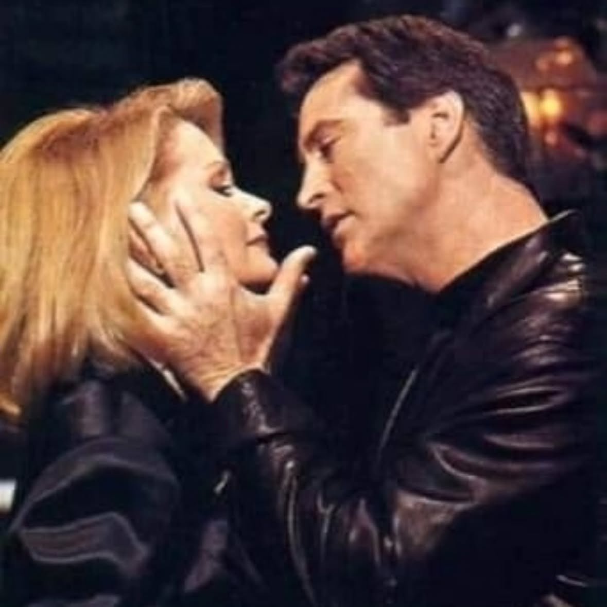 vonda86698's tweet image. There’s only one John Black and that’s Drake Hogestyn!!! #swingforthefences