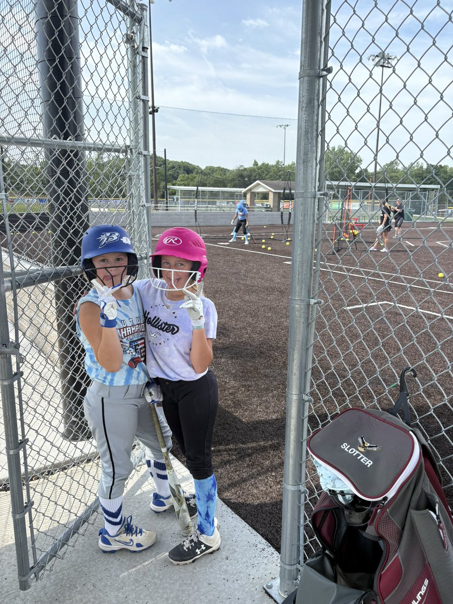 PCS Softball tweet media