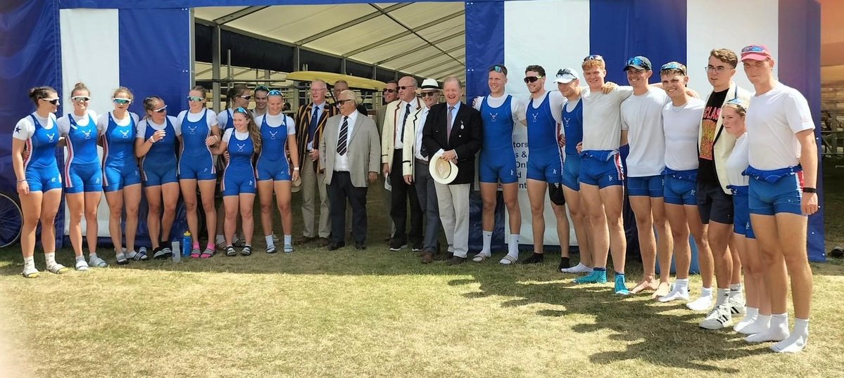 NCLalumni's tweet image. It was so lovely to see rowing alumni past and present (@NUBCBlueStar) connecting at the Henley Royal Regatta recently! π
Thank you to graduate Philip Tinsley, who coached our Boat Club from 1979-83, for providing these pics from the event πΈ
#WeAreNCL