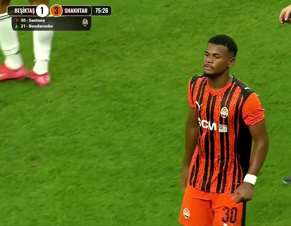 lemarcaspors_'s tweet image. Shakhtar'ın 3 golünde de imzası bulunan Santana, oyundan çıktı.