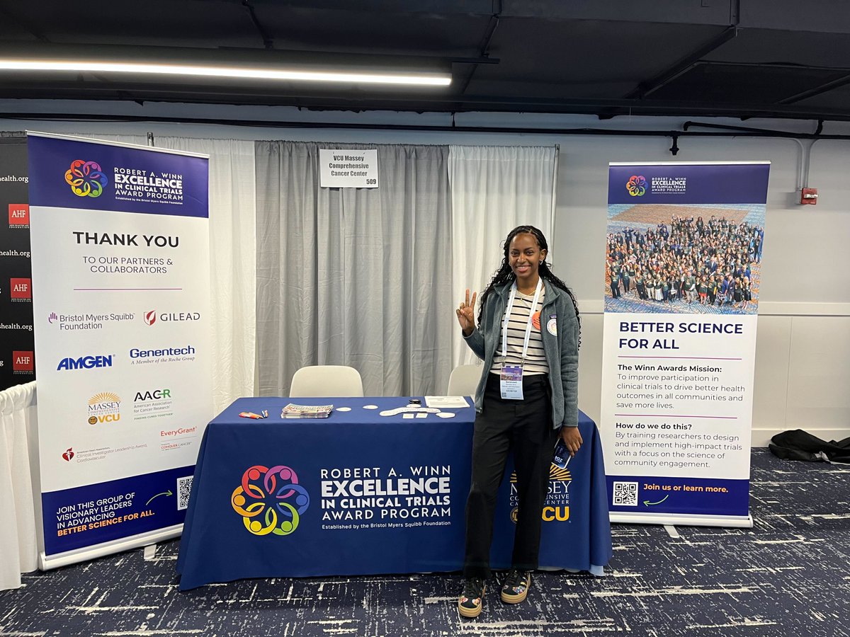 WinnAwards's tweet image. We ran into some very good friends at #NMAChicago2025! 🥳
👀 It's Shearwood McClelland (Winn CDA cohort 2), Semenawit Burka (Winn CDA cohort 3), and Amani Sampson (Winn CIPP cohort 2)!
It was so nice bumping into you and hearing about the truly great work you are all doing.