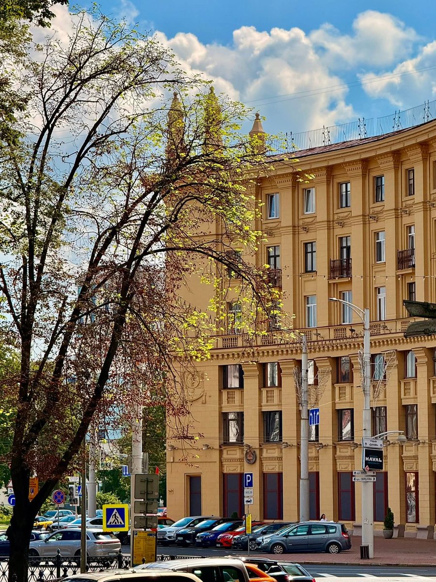 Die Pracht der Stalin-Architektur in Minsk🇧🇾