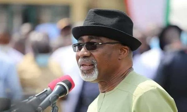 DefenceTimesNG1's tweet image. 🚨Abaribe to Okpebholo: Democracy guarantees freedom of movement... nothing must happen to Peter Obi.