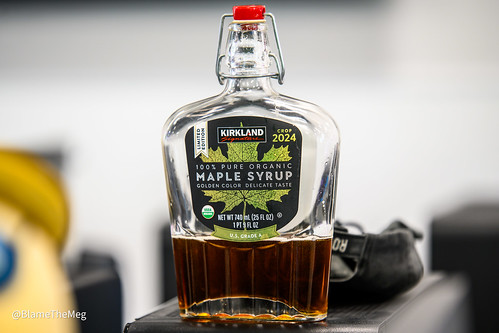 Viv ∞ (@vividdarkfps) on Twitter photo Whoever drank half a handle of Canadian maple syrup on LAN <a href="/fragadelphia/">Fragadelphia</a> is diabolical
📸<a href="/BlameTheMeg/">Meg @ #Fragadelphia 19 🇨🇦 📸</a> Whoever drank half a handle of Canadian maple syrup on LAN <a href="/fragadelphia/">Fragadelphia</a> is diabolical
📸<a href="/BlameTheMeg/">Meg @ #Fragadelphia 19 🇨🇦 📸</a>