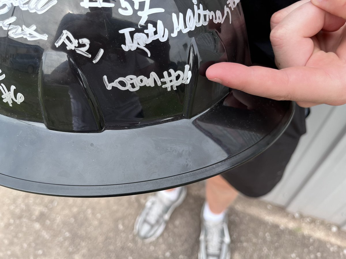 🛠️IRON DAWG🛠️

Brock Barker (WR/DB) and Logan Eddleman (LB) are this weeks iron dawgs! It’s a cool thing to see two young guys be elected by their peers.

#HAVOC