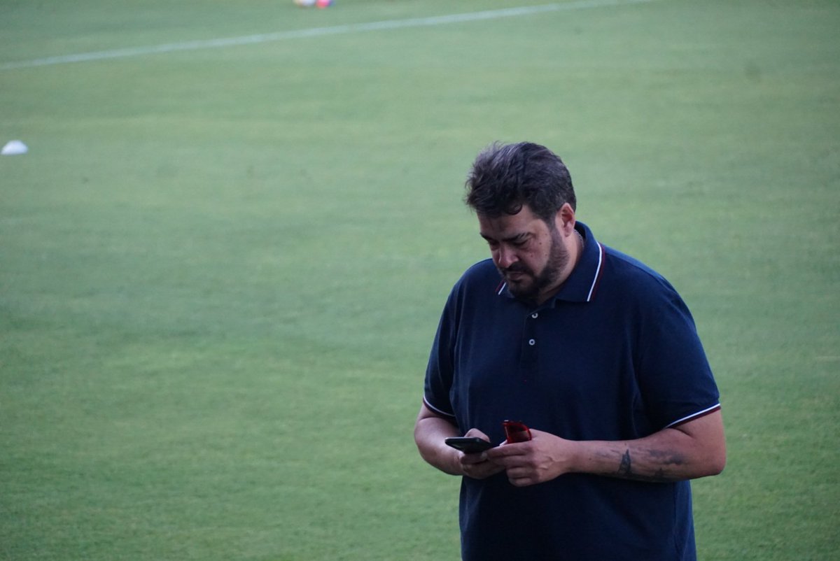 Haciendo algún fichaje??<a href="/SandoUds/">Miguel Á. Sandoval</a> <a href="/CFTalavera/">CF Talavera de la Reina</a>