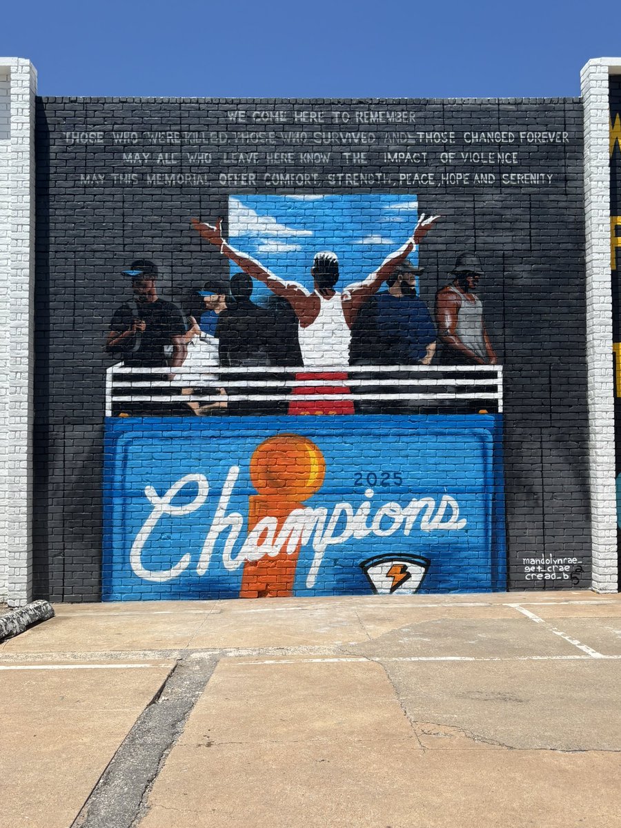 thndrupokc's tweet image. new mural!