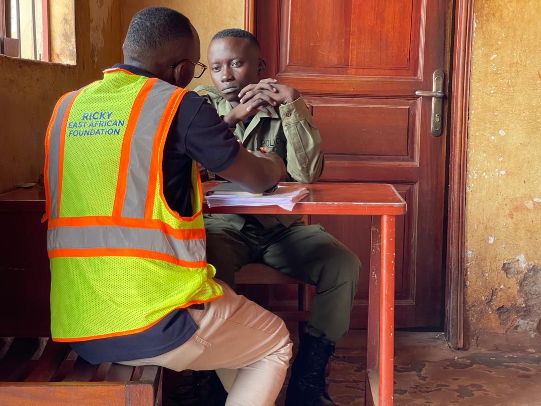 ReafUg's tweet image. Law enforcers are the frontline allies in policy advocacy ensuring justice reaches marginalized youth and breaking barriers to equality.
In solidarity, they turn promises into real change!
#JusticeForYouth
#PolicyAdvocacy4RealChange
@KCCAUG