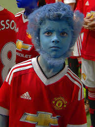 NoodleArtworks's tweet image. Imagine you get the once in a lifetime opportunity to be a mascot for Manchester United and they paint you blue and stick on a fake beard to promote the latest #xmen film 😂