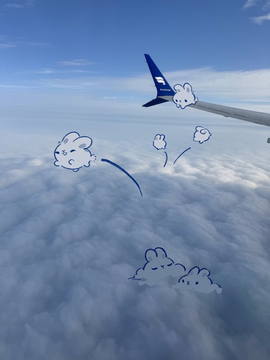 onedayfour's tweet image. The clouds over atlantic was sooooo fluffy
