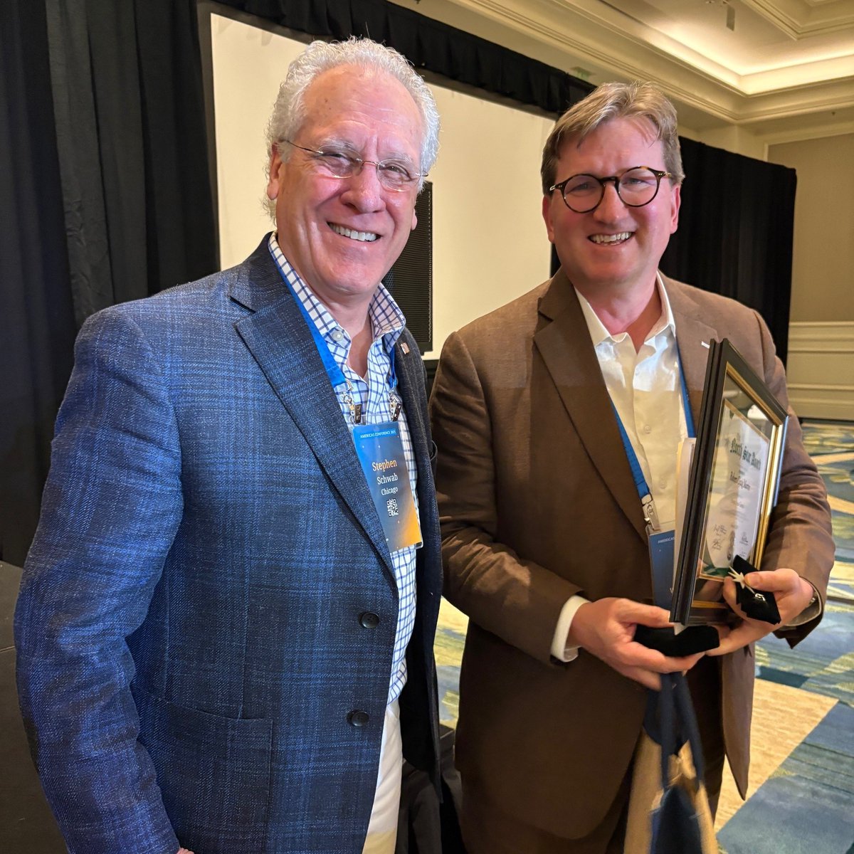 DLA_Piper's tweet image. Earlier this year, DLA Piper’s Craig Martin received the North Star Award, one of @boyscouts’s highest honors.
Congratulations, Craig, on this well-deserved recognition. To learn more about our Pro Bono Program, visit spr.ly/6016fKo74.
#ProBono #Chapter11