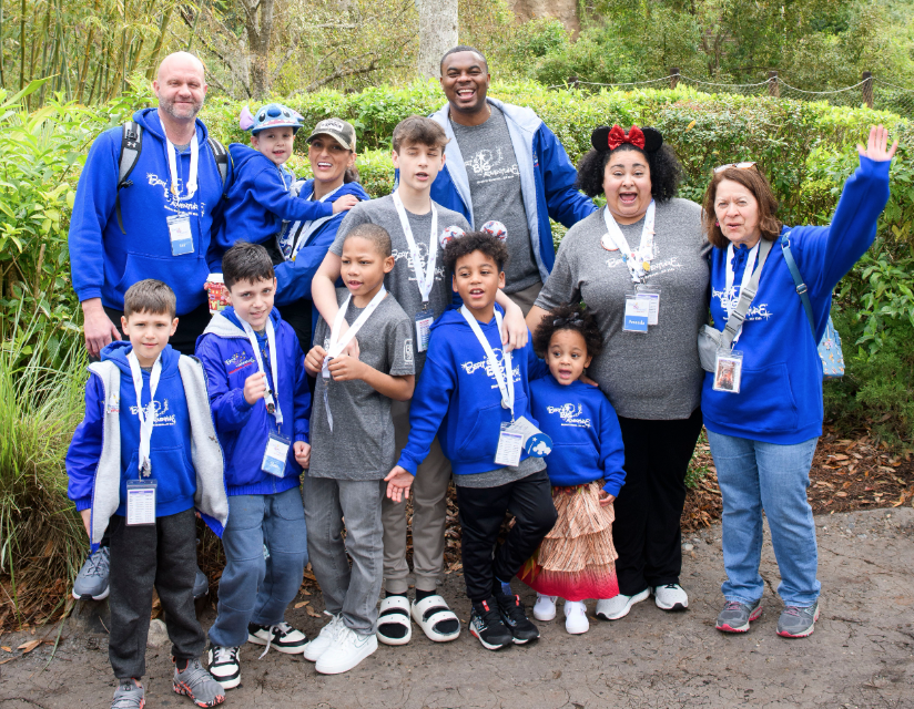Bert's Big Adventure (@bertsbigadv) on Twitter photo We love our #BertsBigAdventure families! Find out how you can join our magical crew and experience <a href="/WaltDisneyWorld/">Walt Disney World</a> in style in February 2026. <a href="/TheBertShow/">The Bert Show</a>
bertsbigadventure.org/2025/06/30/app…
📸 by Monarch Studio We love our #BertsBigAdventure families! Find out how you can join our magical crew and experience <a href="/WaltDisneyWorld/">Walt Disney World</a> in style in February 2026. <a href="/TheBertShow/">The Bert Show</a>
bertsbigadventure.org/2025/06/30/app…
📸 by Monarch Studio