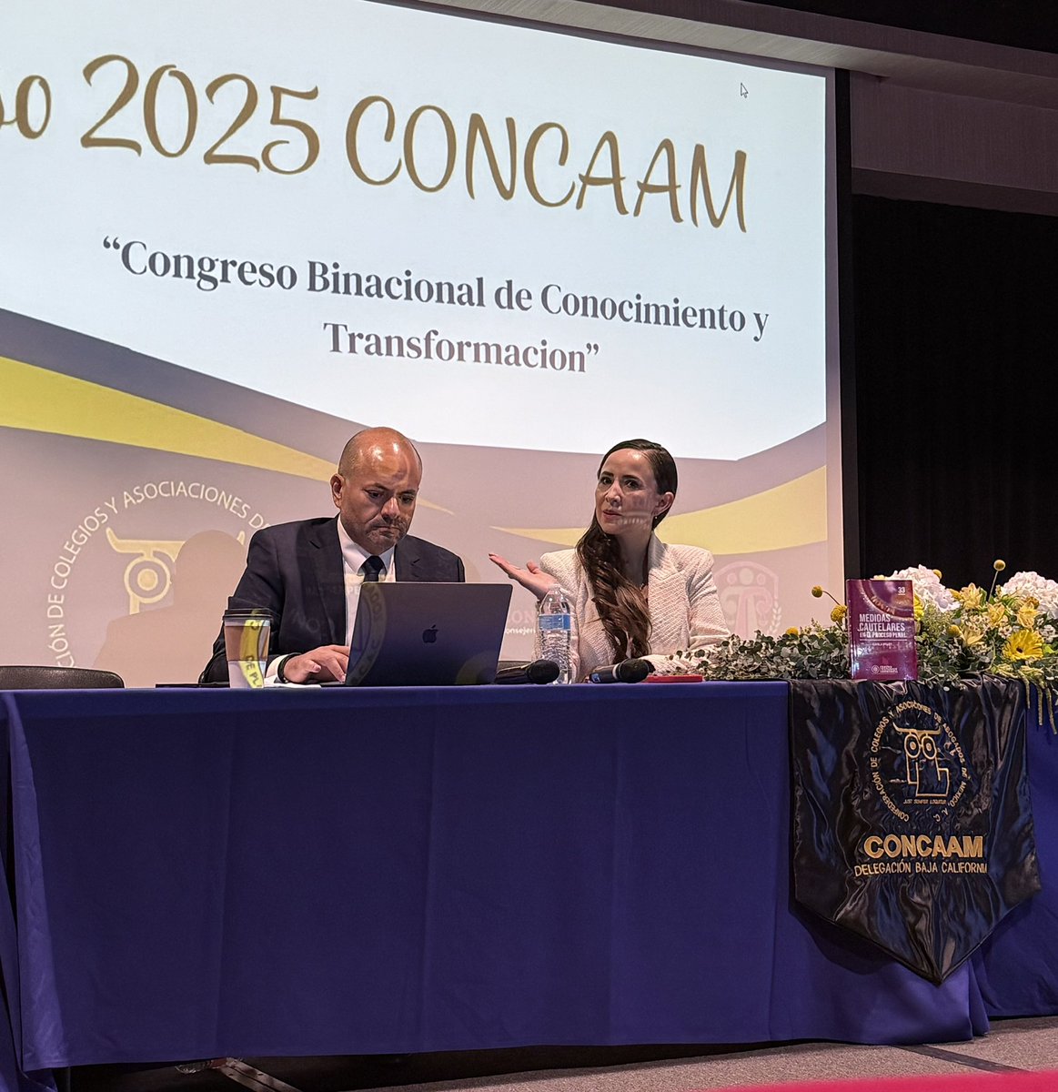 edithpvlaw's tweet photo. #CarlaPratt intervención en congreso #Concaam 2025 #Tijuana  @giarmi  @fortalezamh @Walky7309 @susanaradio  presentación del libro medidas cautelares. https://t.co/rORKgqaj6Q