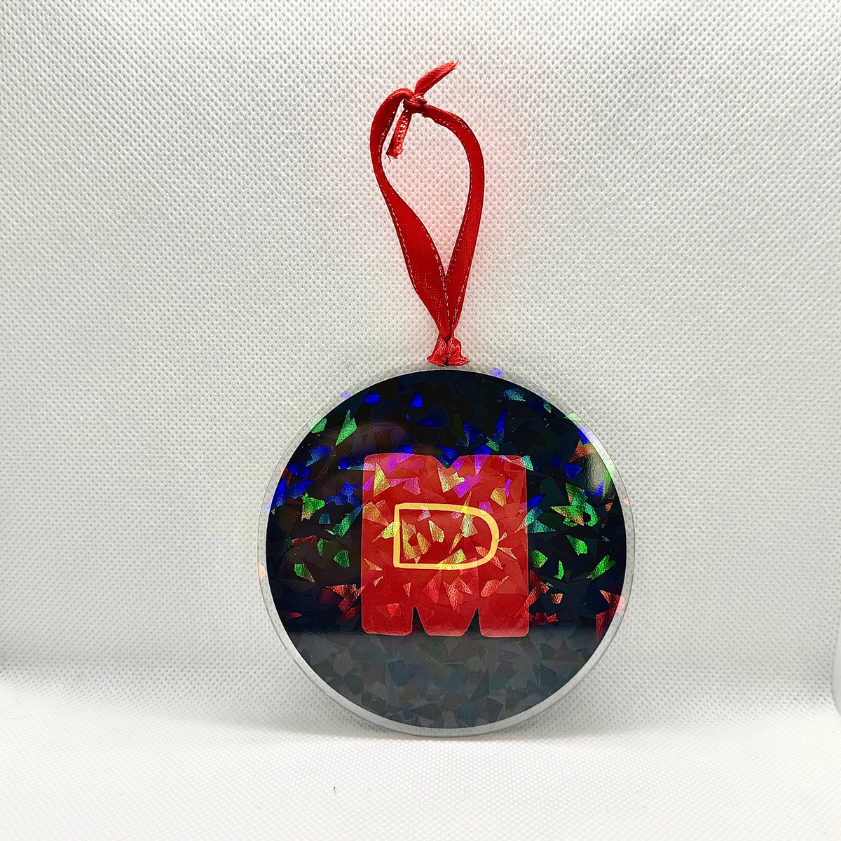 archamation's tweet image. running a christmas in july sale on my etsy, my twenty one pilots and depeche mode ornaments are 25% off now through the end of july so please check them out if you&apos;re interested! :) archamation.etsy.com