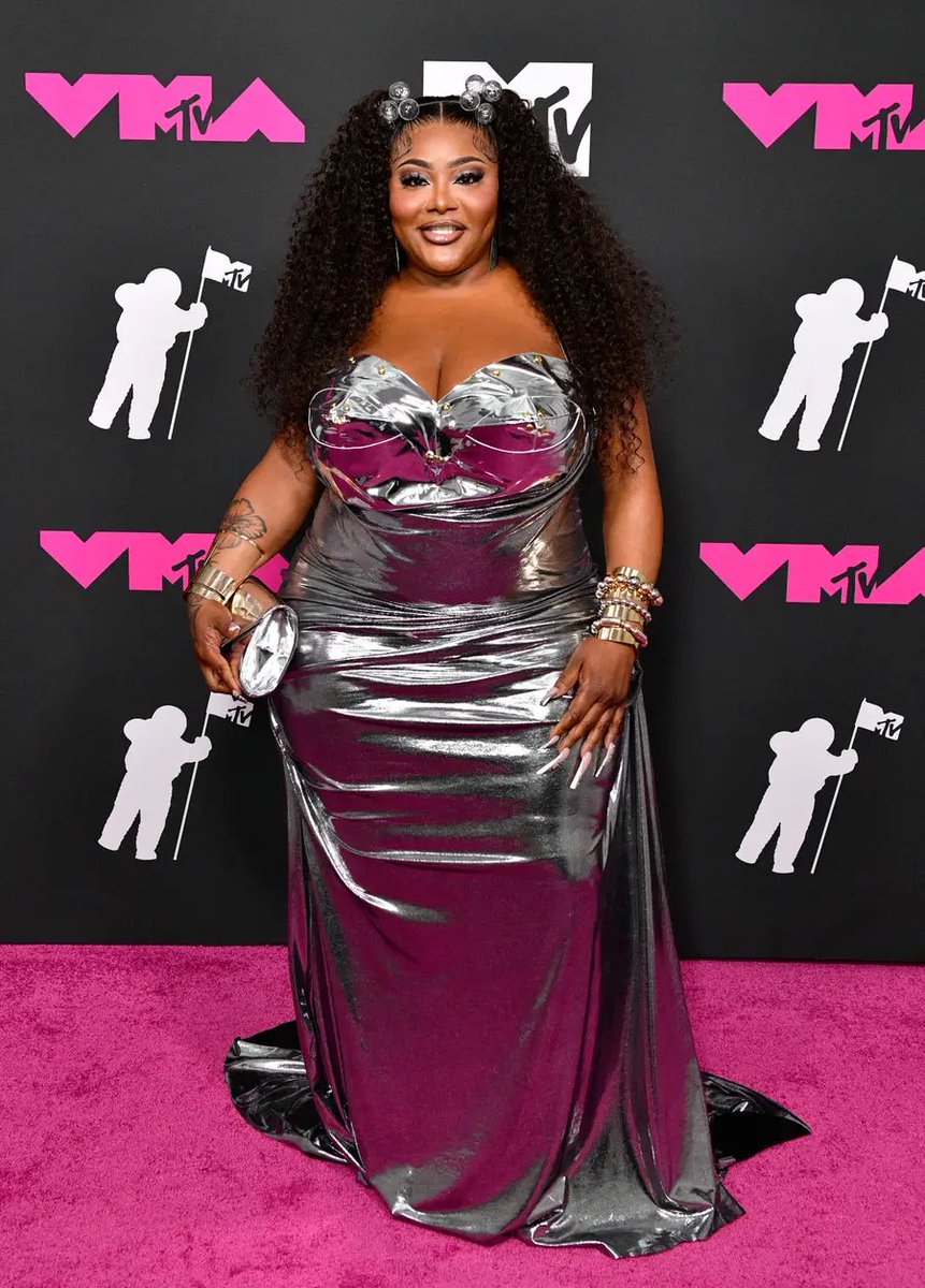 TsMadisonatl1's tweet photo. Just a reminder how a potato shaped bitch gets right on thru on a carpet too…….
Idgaf bout none of you ground level bitches
Be blessed in your arguments in the comments! https://t.co/PsW42xG8bH