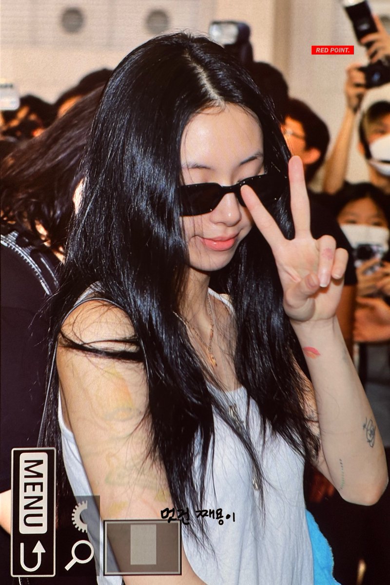 REDPOINT423's tweet image. 250725 GMP μΆκ΅
μ€λμ λ©μμ΄πβοΈ
#μ±μ #CHAEYOUNG #γγ§γ¨γ³ #μμ±μ #TWICE