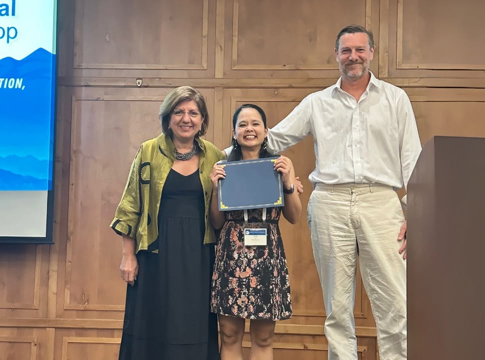 ORSsociety's tweet image. 🏆 Congrats to Jean Kok from @IUICMH recipient of the Charles H. Turner Young Investigator Bone Research Award! Honored at the 51st MSK Biology Workshop Awards Banquet on July 22. Thanks for your contributions and joining us, @LilJeanGrey! bit.ly/4mfoEdF