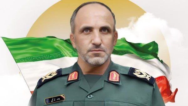 A_M_R_M1's tweet image. 🚨 Breaking News:
IRGC Brigadier General Javad Naranji, a member of the 3rd Hamzeh Sayyed al-Shohada Division, has been martyred due to injuries sustained in the recent attack carried out by the Zionist regime on Iran’s West Azerbaijan Province.