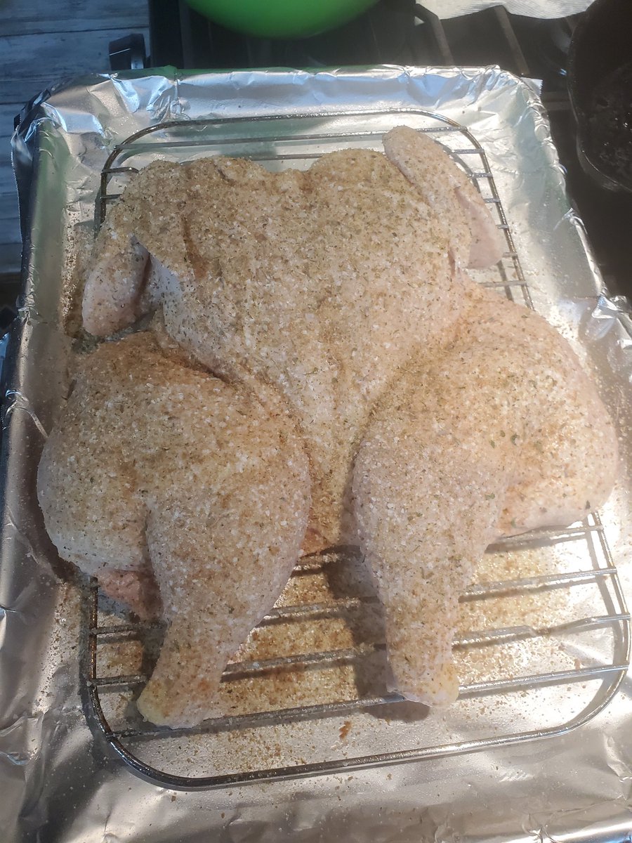 OPFORPio's tweet image. Spatchcock this!

Before

#WhatsCookin