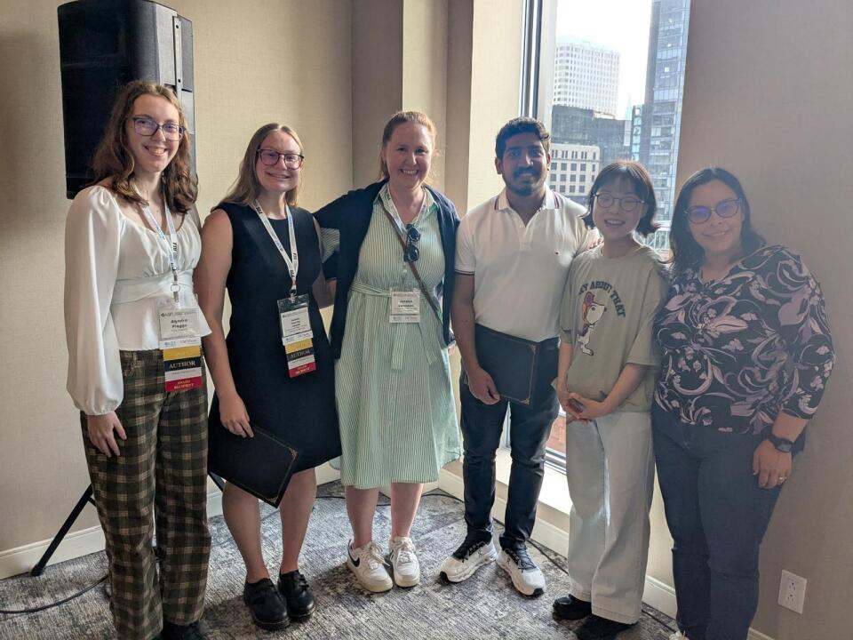 UF_Eng_Ed's tweet image. #TBT from the 2025 ASEE Conference last month! We are still celebrating! 🎉
Our department had an incredible showing at the conference, with more than 55 conference papers submitted out of 2,470 total papers. This is one of the highest representations in the conference thus far!