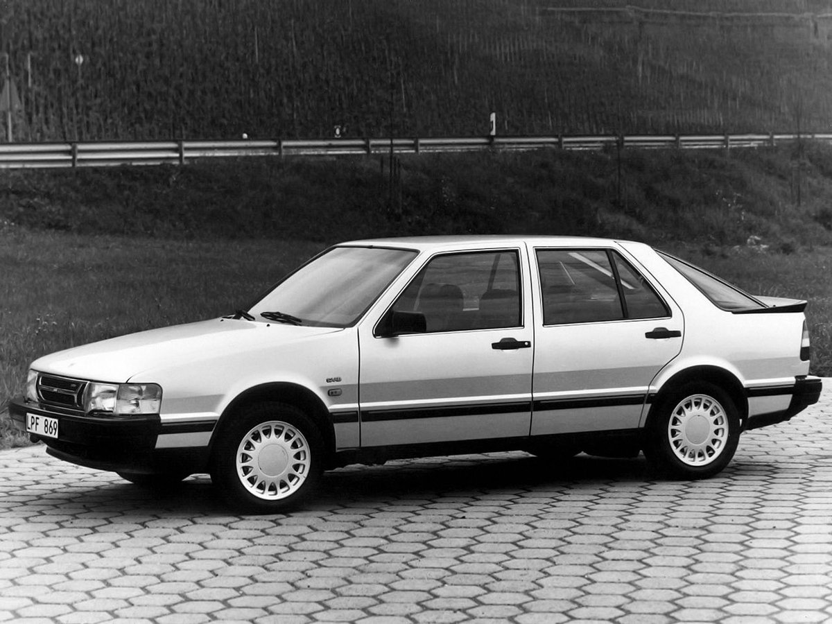 Forget the #FantasticFour - give us the #TypeFour.

Alfa 164, Fiat Croma, Lancia Thema and the Saab 9000.

Four badges, three Italian variations, one Swedish outlier. Our kind of superhero team.

#FabFour #CarTwitter #TypeFourLife