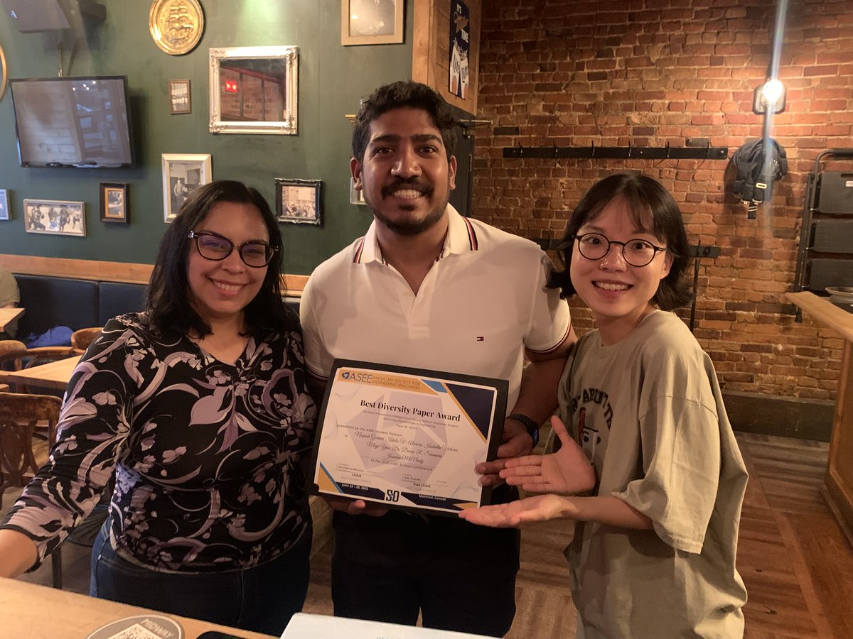 UF_Eng_Ed's tweet image. #TBT from the 2025 ASEE Conference last month! We are still celebrating! 🎉
Our department had an incredible showing at the conference, with more than 55 conference papers submitted out of 2,470 total papers. This is one of the highest representations in the conference thus far!